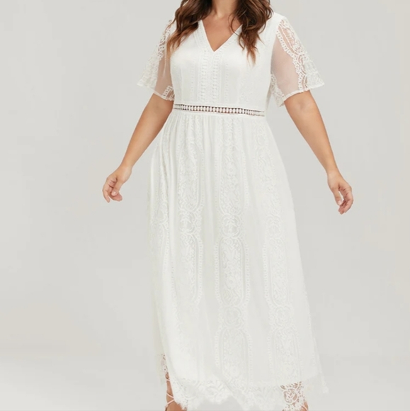 NEW GORGEOUS LACY WHITE DRESS - Picture 5 of 6